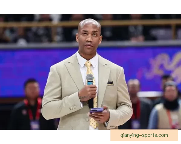 艾维情绪失控言行过激致失业 让人联想到马布里凯琼斯的类似经历